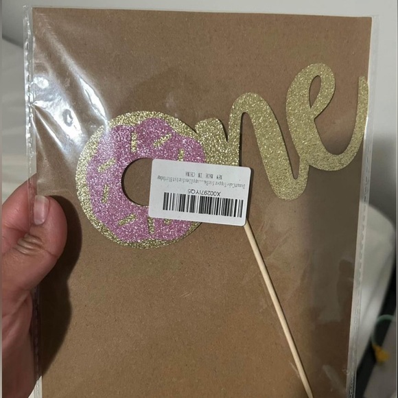 Donut cake topper for first birthday - Picture 4 of 4